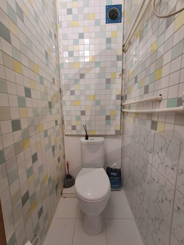 Продажа 2-комнатной квартиры, Солнечногорск, Военный городок ул,  11