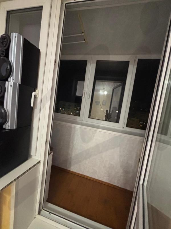 Продажа 2-комнатной квартиры, Солнечногорск, Военный городок ул,  8