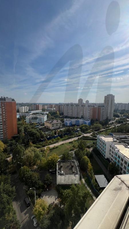 Продажа 3-комнатной квартиры, Москва, Верхние Поля ул,  40