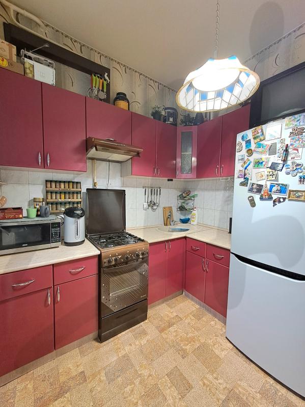 Продажа 3-комнатной квартиры, Солнечногорск, Военный городок ул,  17