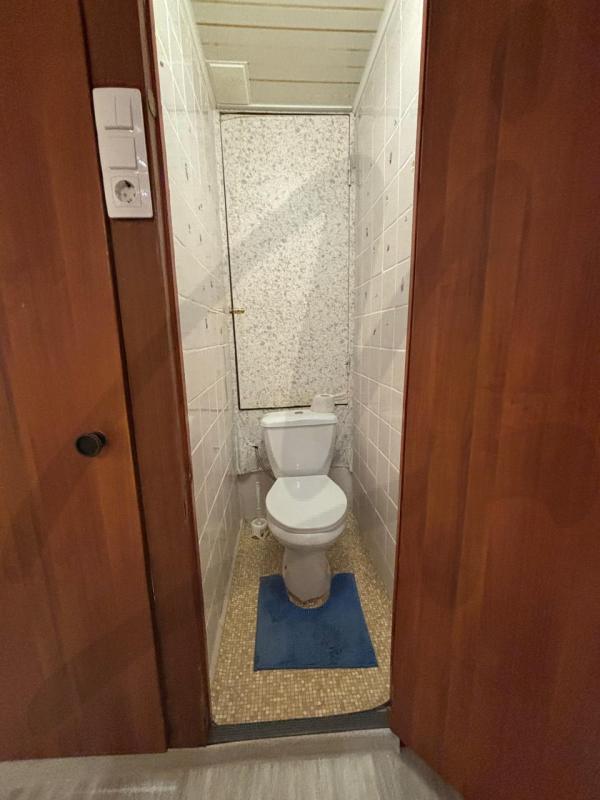 Продажа 2-комнатной квартиры, Солнечногорск, Военный городок ул,  8