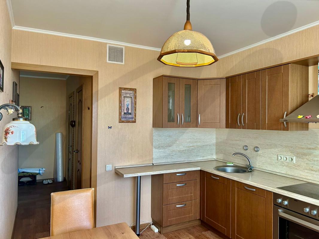 Продажа 2-комнатной квартиры, Солнечногорск, Красная ул,  125