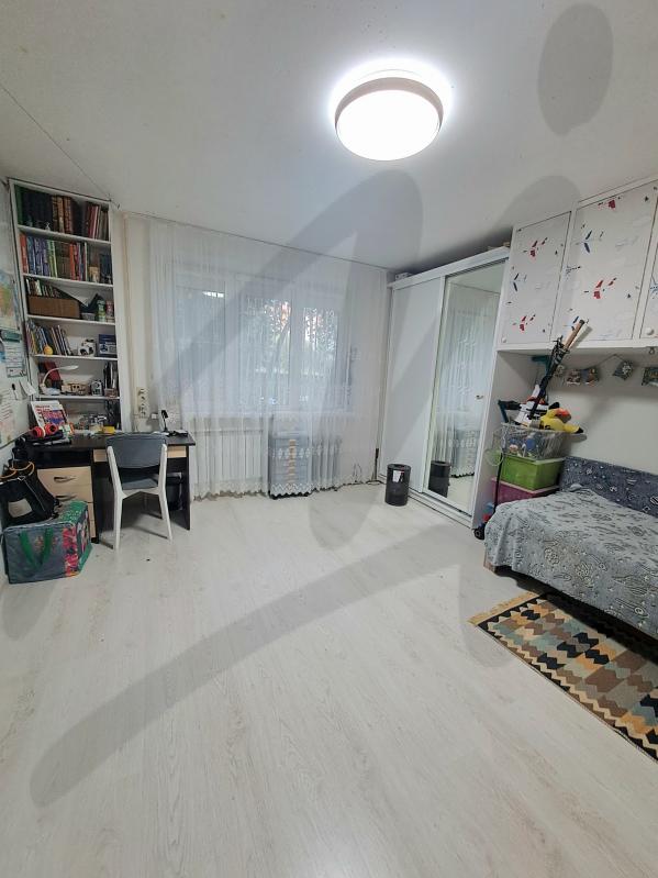 Продажа 2-комнатной квартиры, Солнечногорск, Военный городок ул,  11