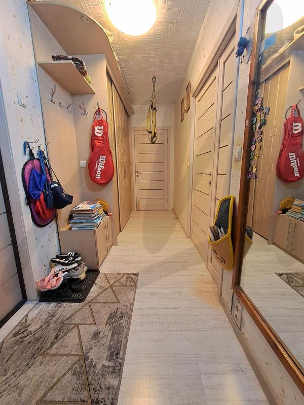 Продажа 2-комнатной квартиры, Солнечногорск, Военный городок ул,  11