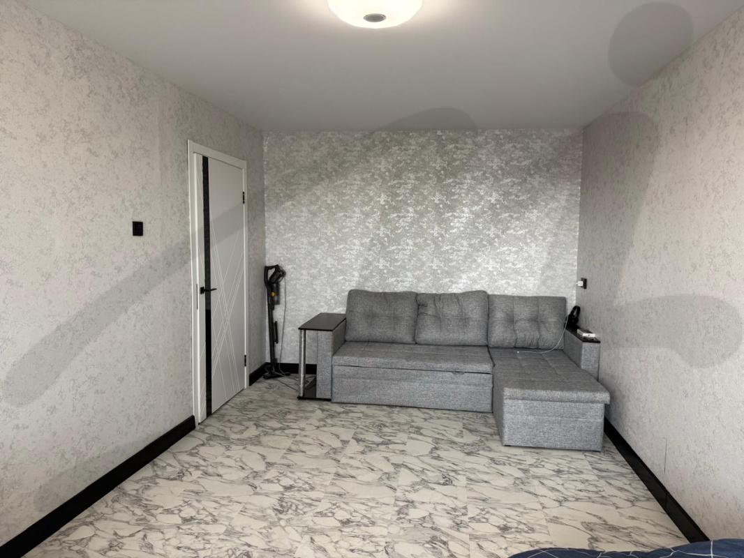 Продажа 1-комнатной квартиры, Лунево, 19