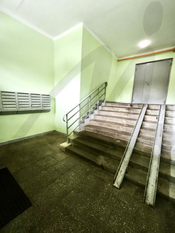 Продажа 3-комнатной квартиры, Солнечногорск, Военный городок ул,  4