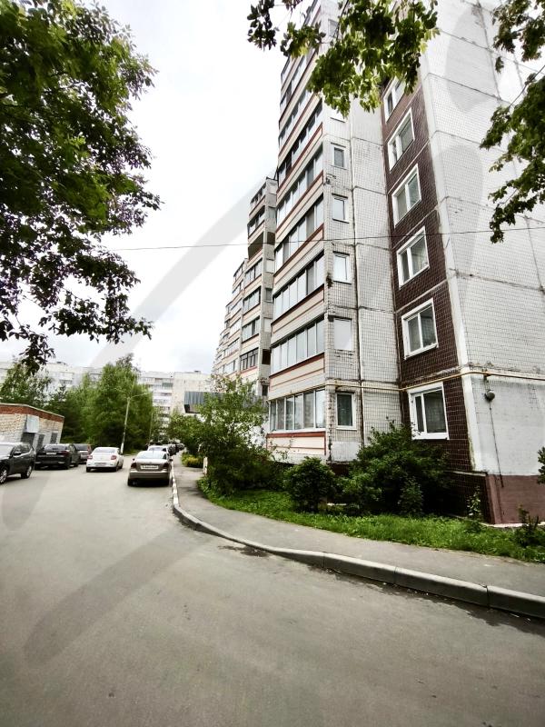 Продажа 3-комнатной квартиры, Солнечногорск, Военный городок ул,  4