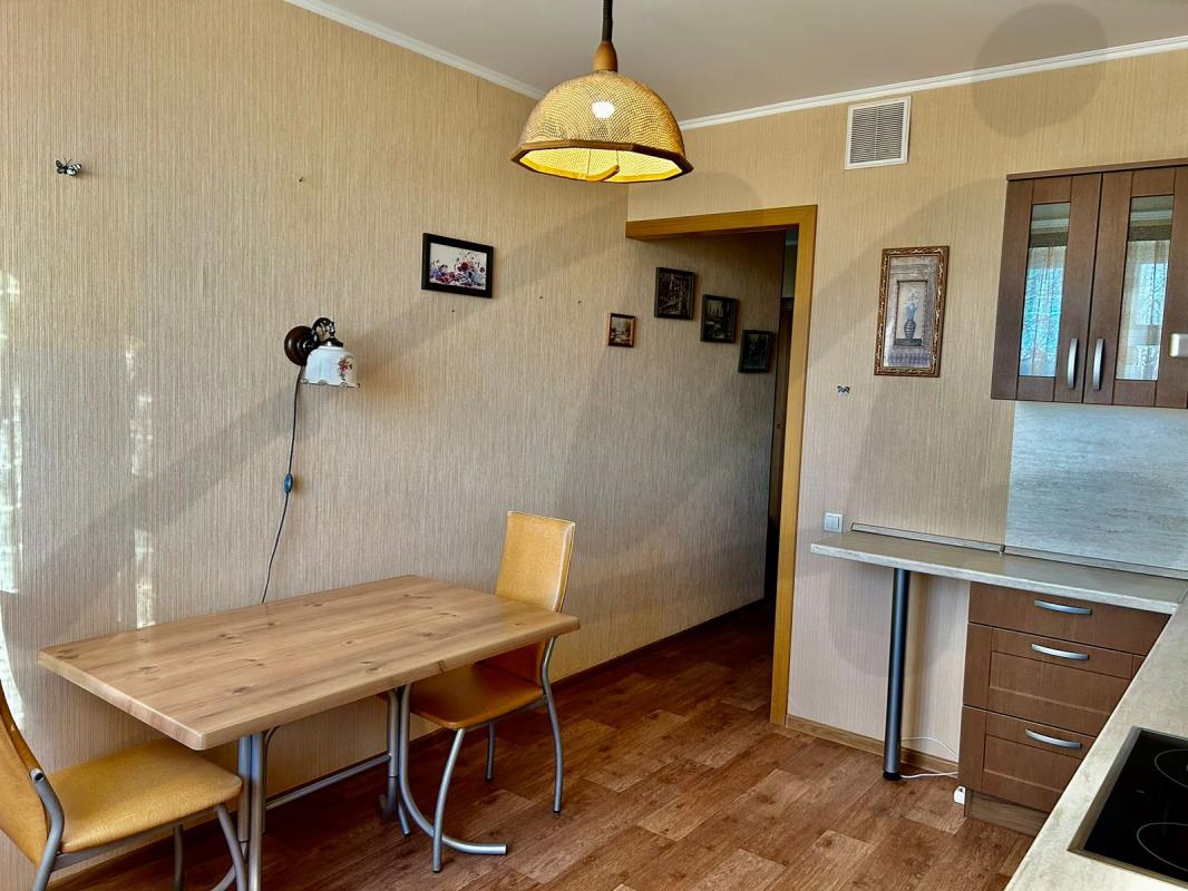 Продажа 2-комнатной квартиры, Солнечногорск, Красная ул,  125