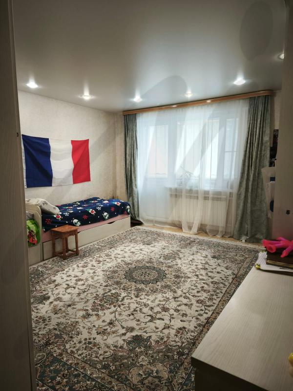 Продажа 3-комнатной квартиры, Солнечногорск, Военный городок ул,  4