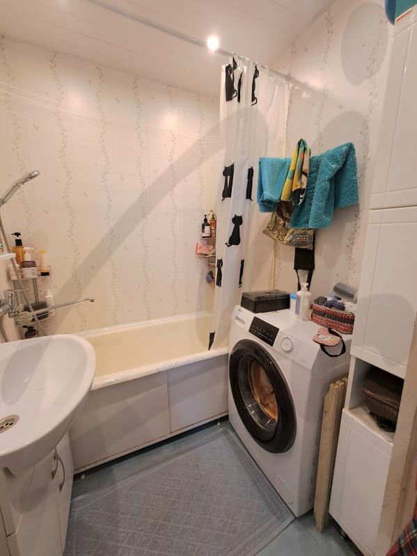 Продажа 2-комнатной квартиры, Солнечногорск, Военный городок ул,  11