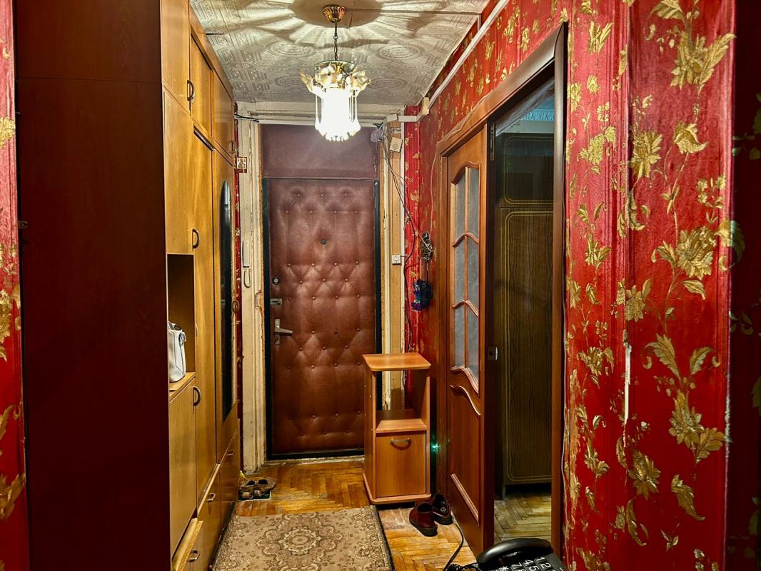 Продажа 3-комнатной квартиры, Солнечногорск, Подмосковная ул,  20