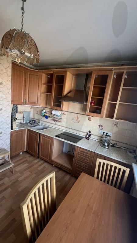 Продажа 3-комнатной квартиры, Москва, Верхние Поля ул,  40