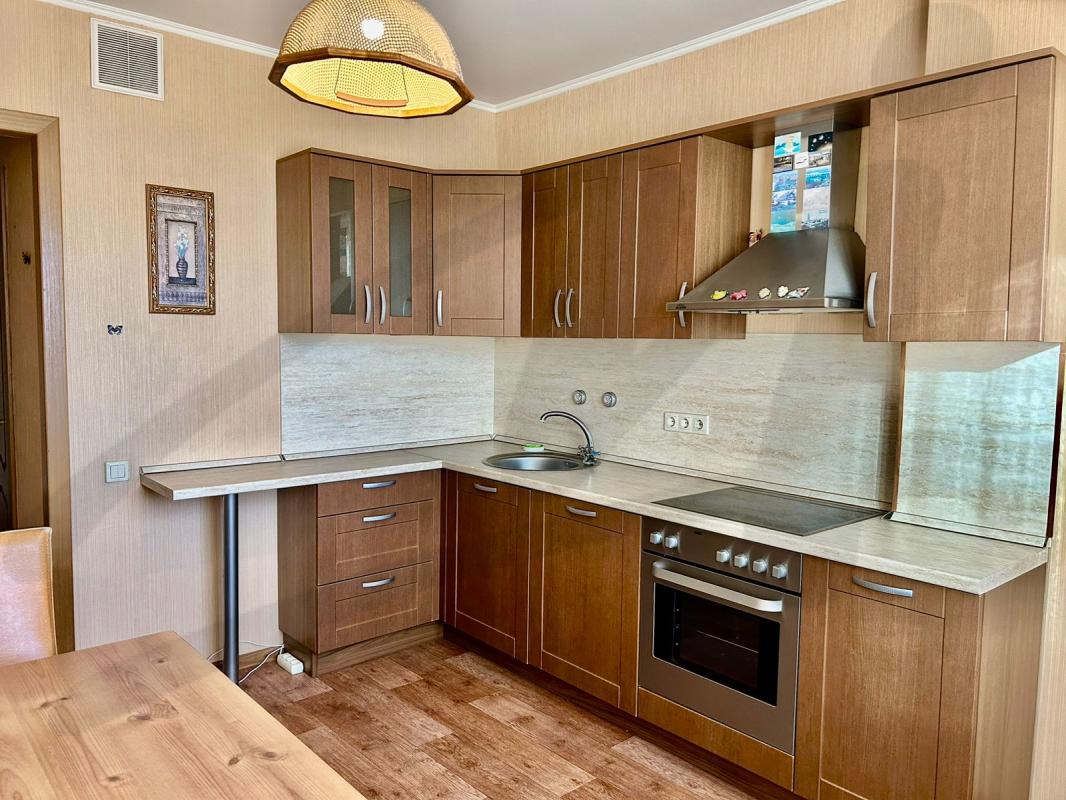 Продажа 2-комнатной квартиры, Солнечногорск, Красная ул,  125